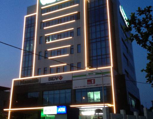 Trang trí các tòa nhà Viettel bằng LED thanh HHX